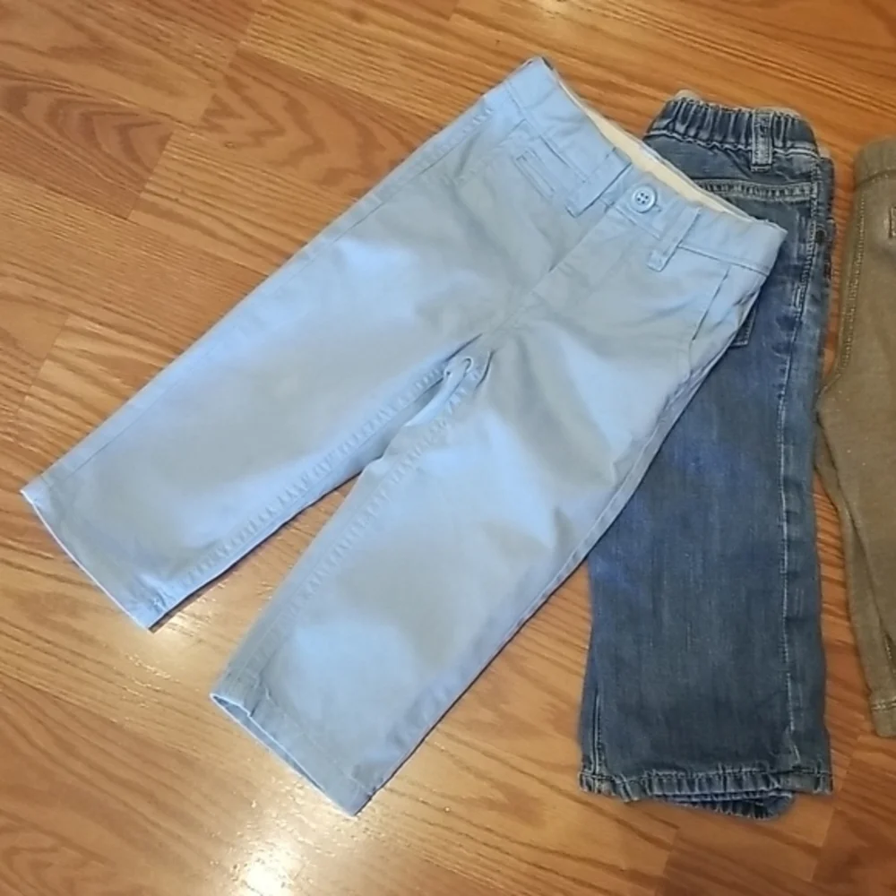 Lot of 3 gap pants‎ 18-24mo
